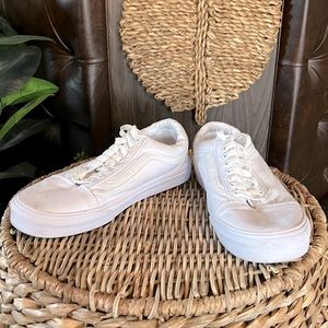 Vans - Classic Tumble Old Skool, all white, size 8.5 men / 10 women